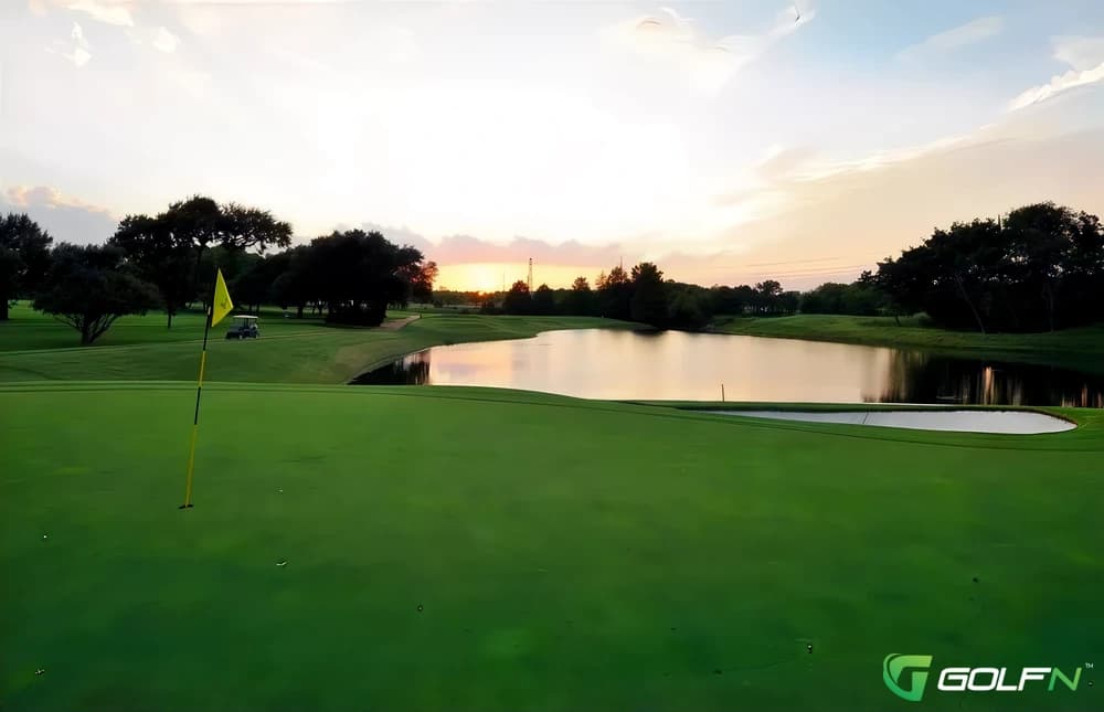 Shady Oaks Country Club in Westworth Village, Texas — private, 18-hole golf course, designed by Robert Trent Jones, Sr. (1958)