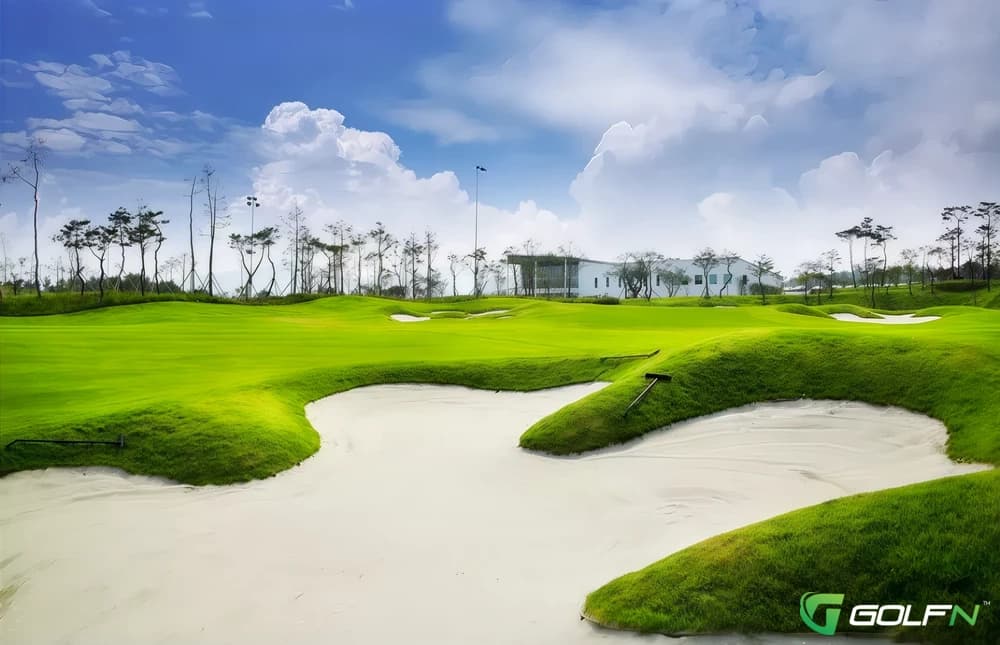 Golfzon County Gyeongnam in Ungok-ri, Gyeongsangnamdo β public, 18-hole golf course