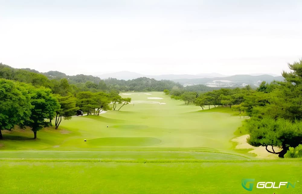 Right - Jayu Country Club in Yeoju-si, Gyeonggido — semi-private, 18-hole golf course