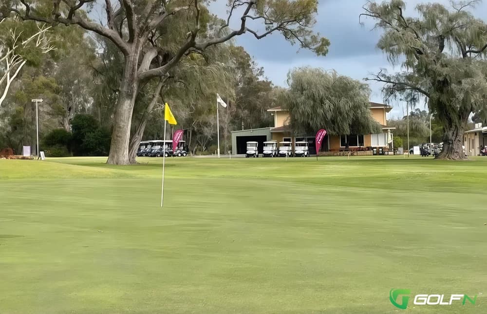 Busselton Golf Club in Busselton, Western Australia β public, 18-hole golf course, designed by Murray Dawson (1979)