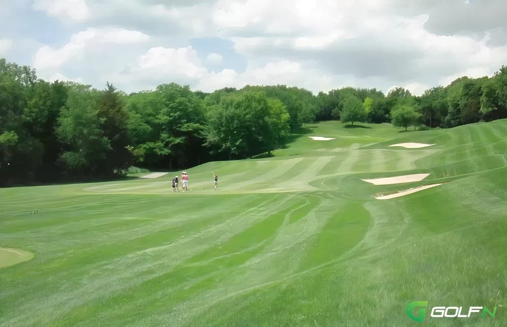 Shadow Glen in Olathe, Kansas — private, 18-hole golf course, designed by Jay Morrish (1989)