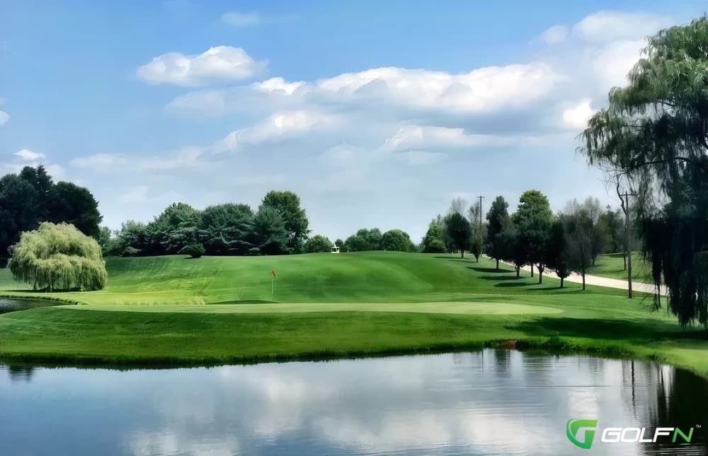 Pickering Valley Golf Club in Phoenixville, Pennsylvania — public, 18-hole golf course, designed by John Thompson (1985)
