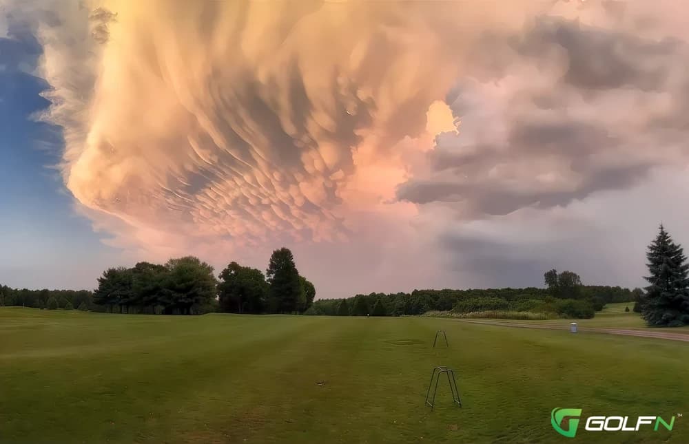 Oaktree Golf Club in Mansfield, Ohio — public, 18-hole golf course, designed by Bill Guest
