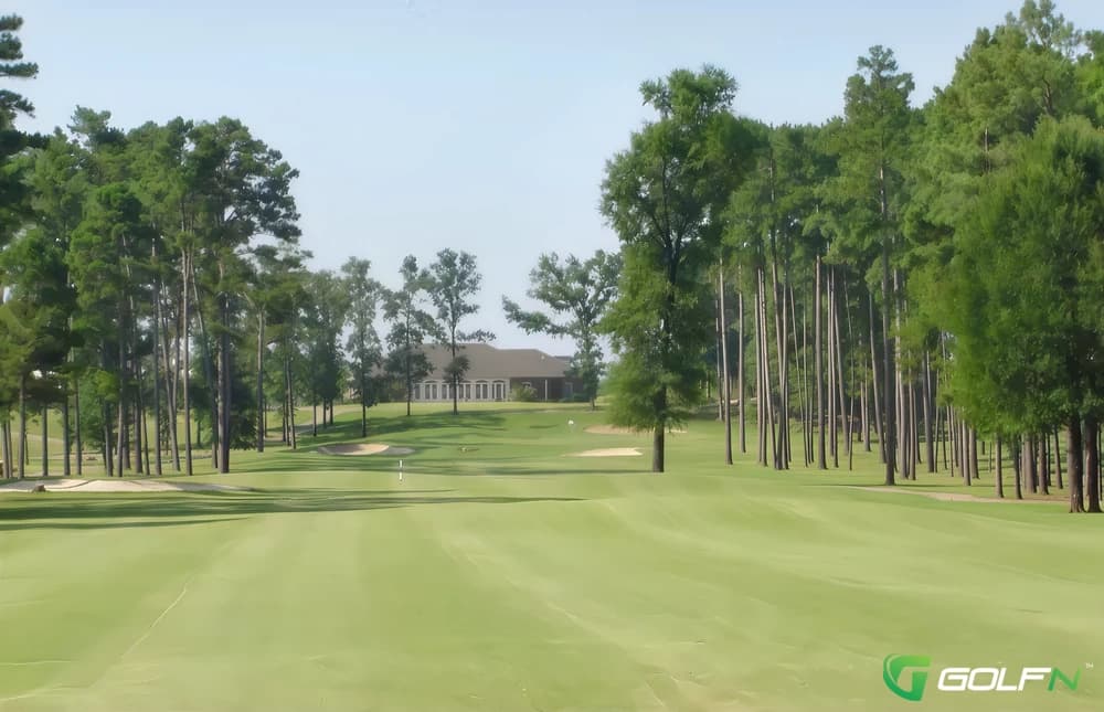Alleghany Country Club in Covington, Virginia — semi-private, 9-hole golf course, designed by Bobby Miller
