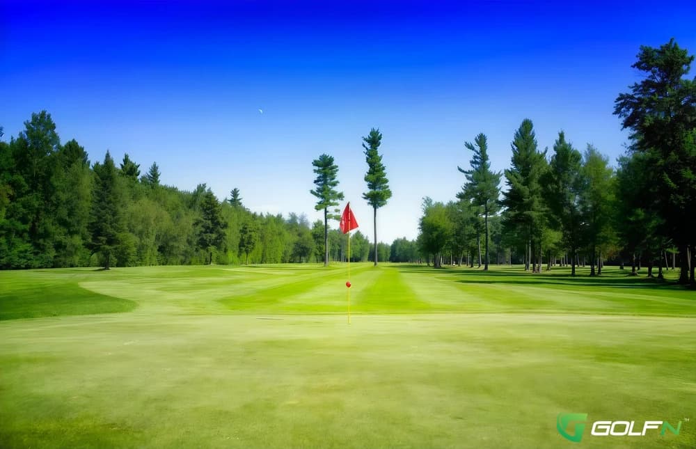 Vercheres - Club De Golf Vercheres in Vercheres, Quebec — semi-private, 36-hole golf course