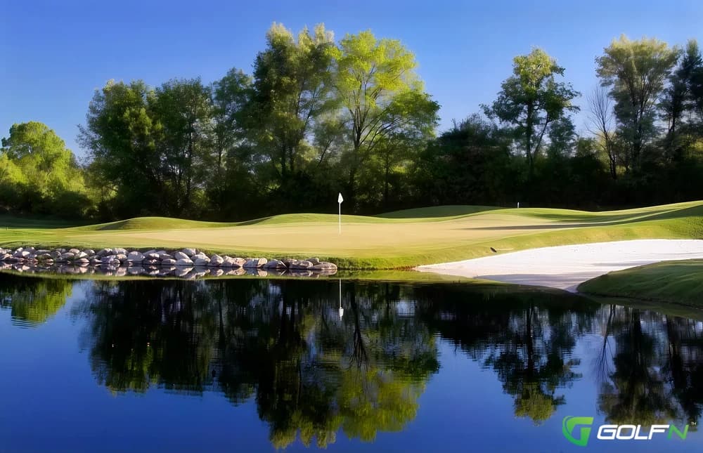 Polo Fields Golf & Country Club in Ann Arbor, Michigan — private, 18-hole golf course, designed by Bill Newcomb