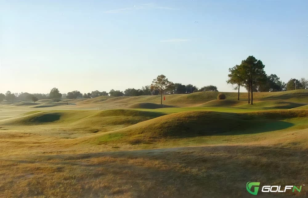 Oak Harbor Golf Club in Slidell, Louisiana — semi-private, 18-hole golf course, designed by Lee E. Schmidt (1992)