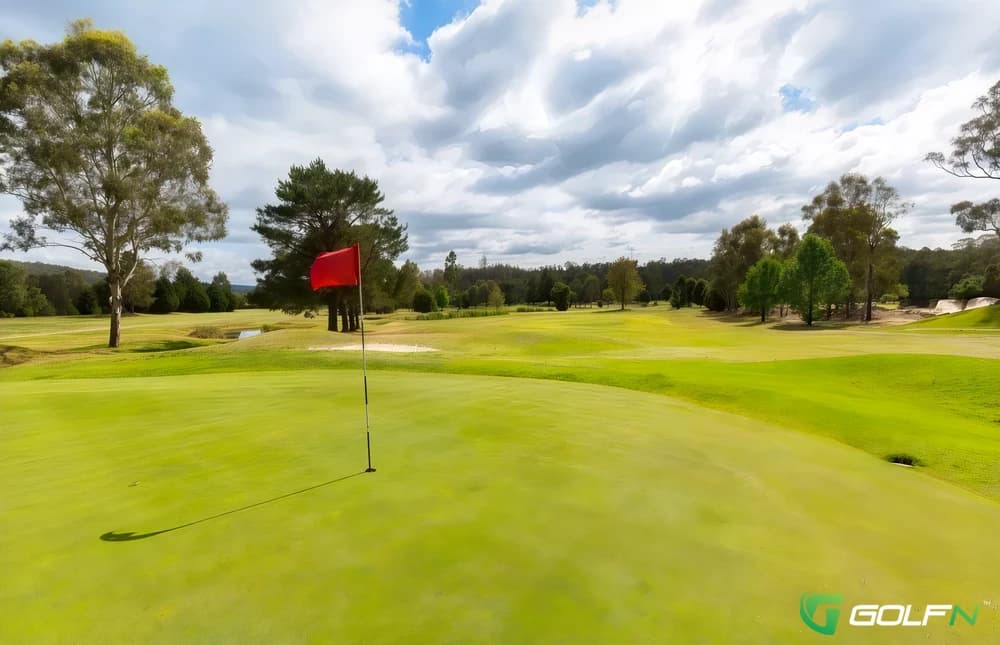 19-27 - Glenmore Heritage Valley Golf in Mulgoa, New South Wales β semi-private, 27-hole golf course