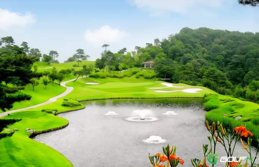 West - East Valley Country Club in Gwangju-si, Gyeonggido β private, 27-hole golf course, designed by Gary Baird (2001)
