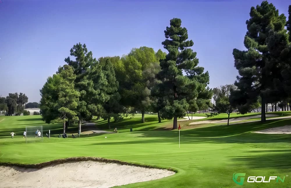 Harbor Park Golf Course in Wilmington, California — public, 9-hole golf course, designed by William H. Johnson