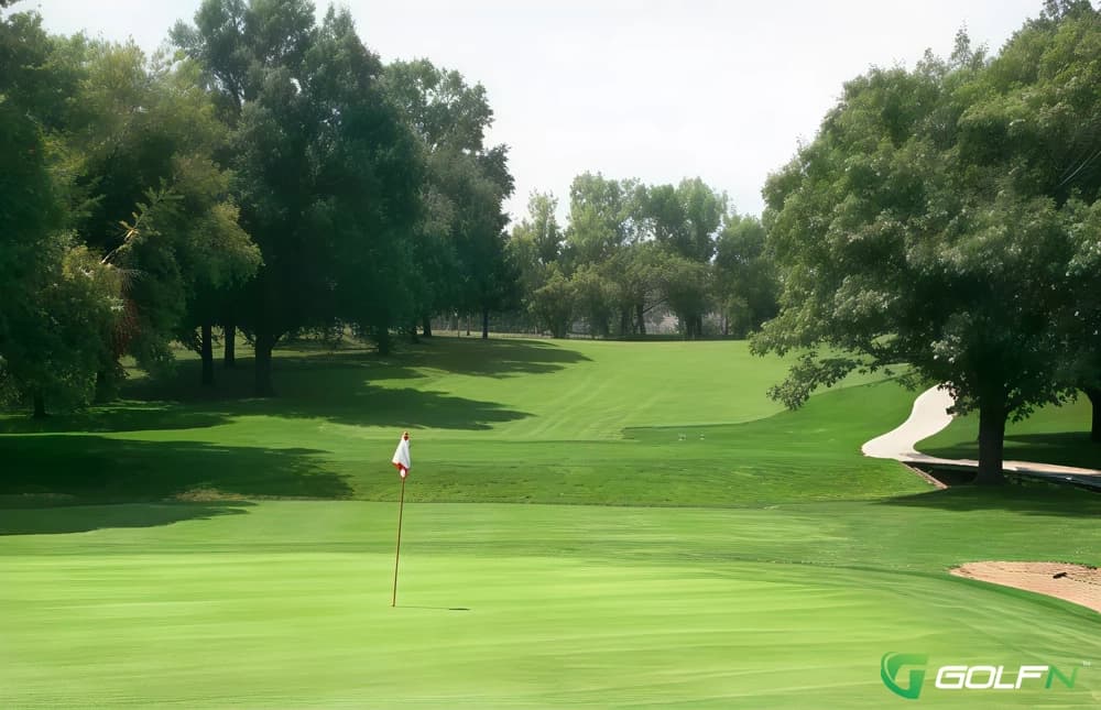 Highland Park Golf Course in Bloomington, Illinois — public, 18-hole golf course, designed by H. S. Colt (1924)