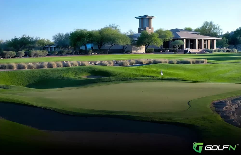 Outlaw - Badlands Golf Club in Las Vegas, Nevada — resort, 27-hole golf course, designed by Bobby Weed
(1996)