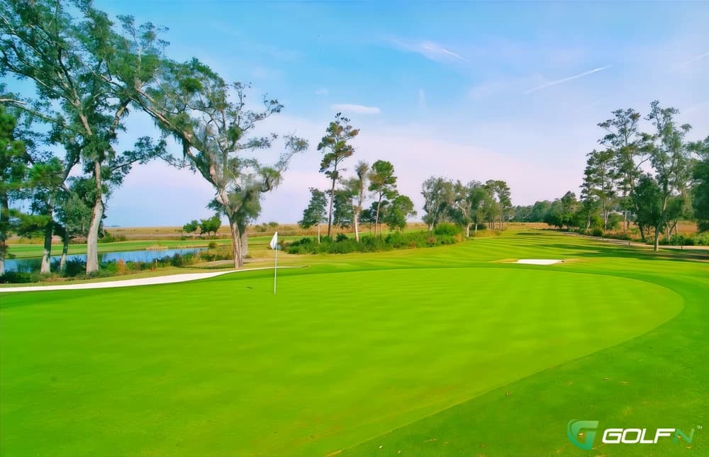 King And Prince Golf Course in Saint Simons Island, Georgia — resort, 18-hole golf course, designed by Joe Lee (1989)
