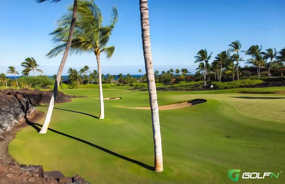 Kukio Makai - Executive Course in Kailua-Kona, Hawaii — private, 10-hole golf course, designed by Tom Fazio (2003)