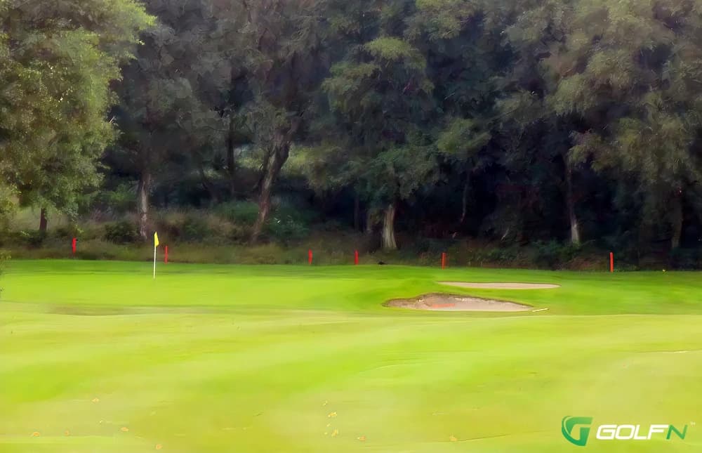 Dunscar Golf Club in Bolton, England — private, 18-hole golf course