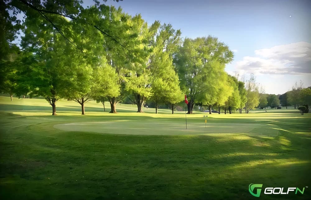 Quail Run Golf Links in Richland Center, Wisconsin — semi-private, 9-hole golf course
