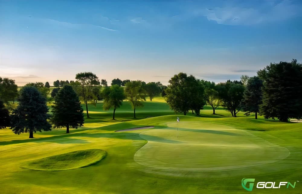 Southern Hills Golf Course in Farmington, Minnesota — public, 18-hole golf course, designed by Joel Goldstrand