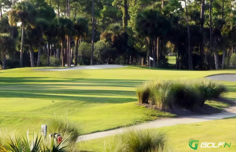 Hidden Lakes Golf Club in New Smyrna Beach, Florida — public, 18-hole golf course, designed by Bill Amick (1978)