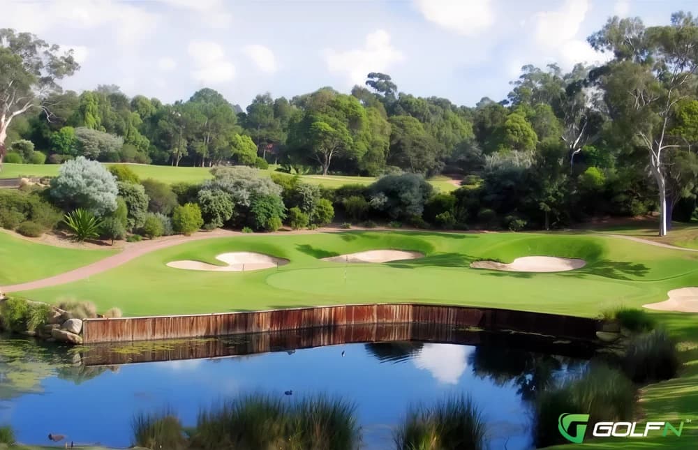 Ryde Parramatta Golf Club in West Ryde, New South Wales β semi-private, 18-hole golf course, designed by Ross Watson (2000)