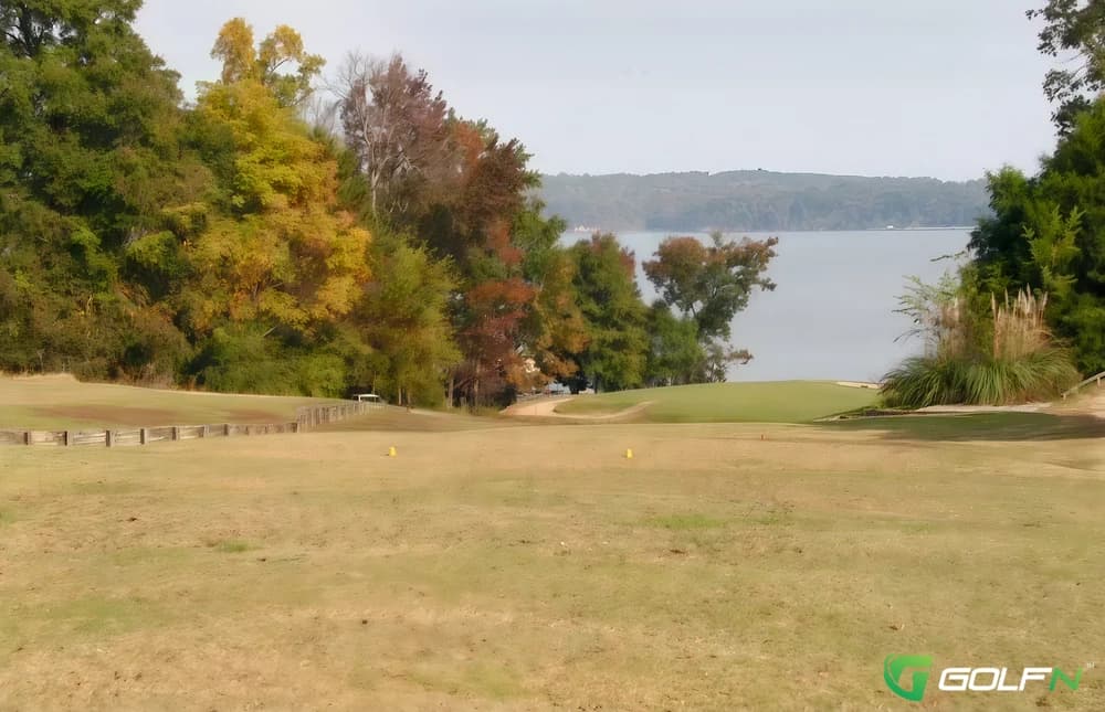 Country Club Of Alabama Course in Eufaula, Alabama — semi-private, 18-hole golf course, designed by Denis Griffiths (1986)