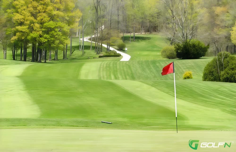 Chapel Hills Golf Course in Ashtabula, Ohio — public, 18-hole golf course, designed by Bill Franklin