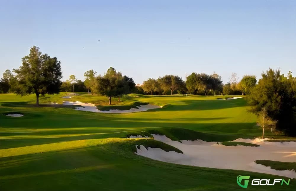 Deltona Club in Deltona, Florida — semi-private, 18-hole golf course, designed by Bobby Weed (2008)