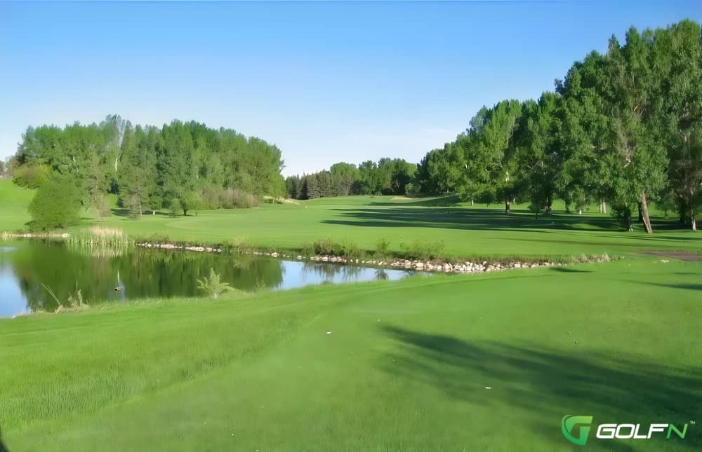 Confederation Park Golf Course in Calgary, Alberta — public, 9-hole golf course