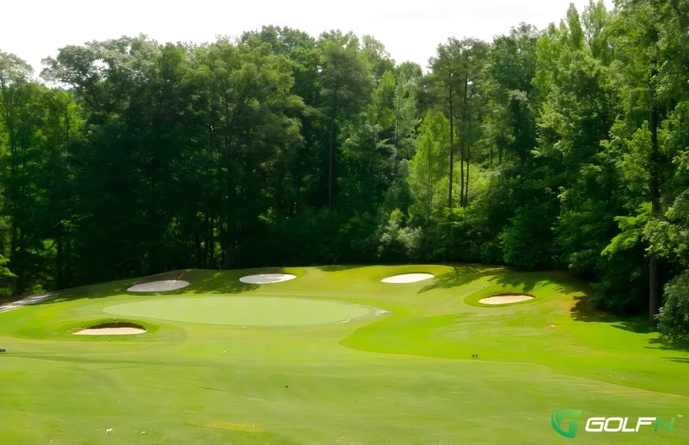 Meadowlands Golf Club in Winston-Salem, North Carolina — semi-private, 18-hole golf course, designed by Hale Irwin (1995)