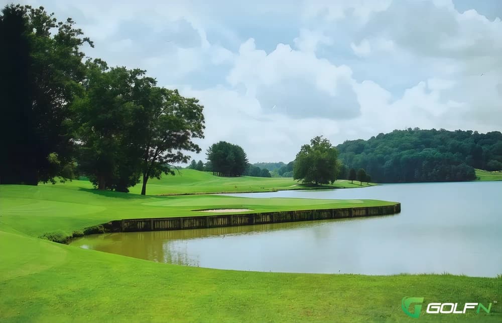 Clear Creek Golf Club in Bristol, Virginia — public, 18-hole golf course, designed by Jack Sykes