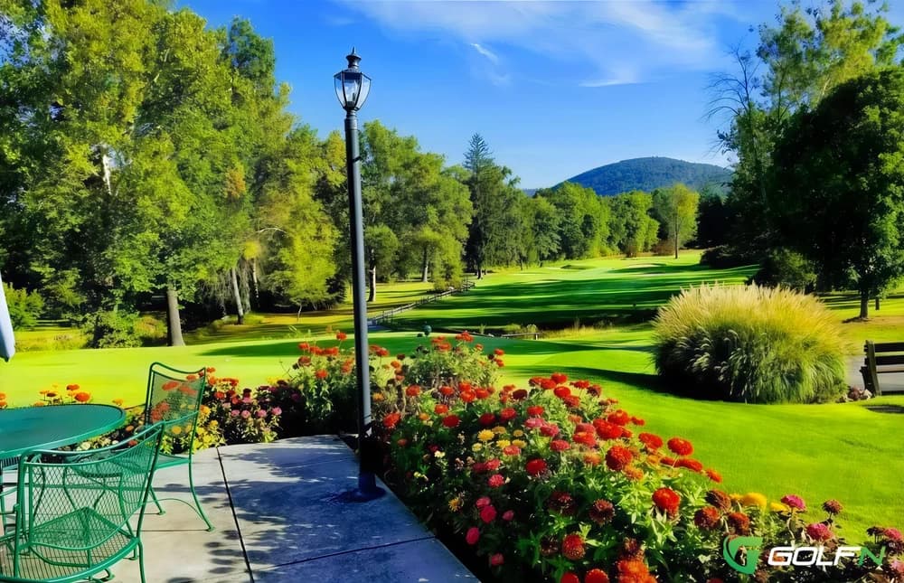 Waynesboro Country Club in Waynesboro, Georgia — private, 18-hole golf course, designed by George Cobb (1963)