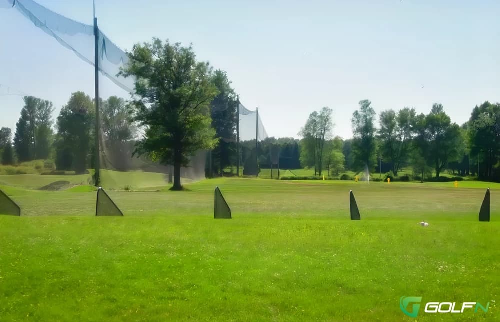 Capital Golf Center in Gloucester, Ontario — public, 18-hole golf course