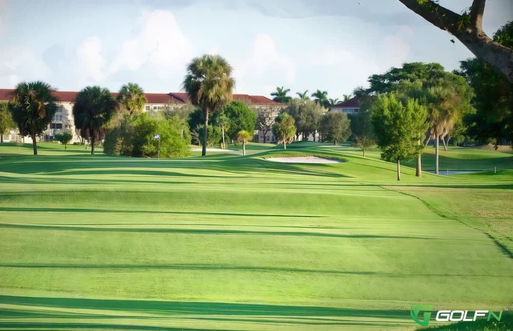 Flamingo Lakes Golf & Country Club in Pembroke Pines, Florida — semi-private, 18-hole golf course, designed by John Condon