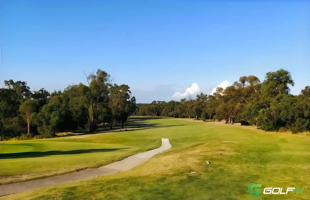 Taihape Golf Club in Taihape, Manawatu-Wanganui β public, 18-hole golf course