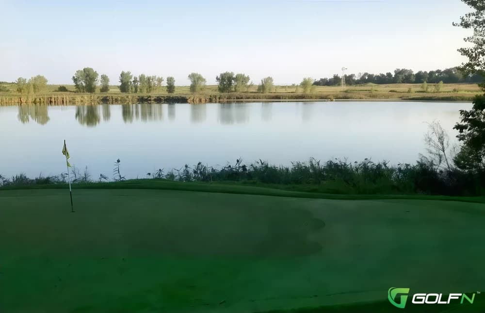 Iron Valley Golf Club in Lebanon, Pennsylvania — public, 18-hole golf course, designed by P. B. Dye (2000)