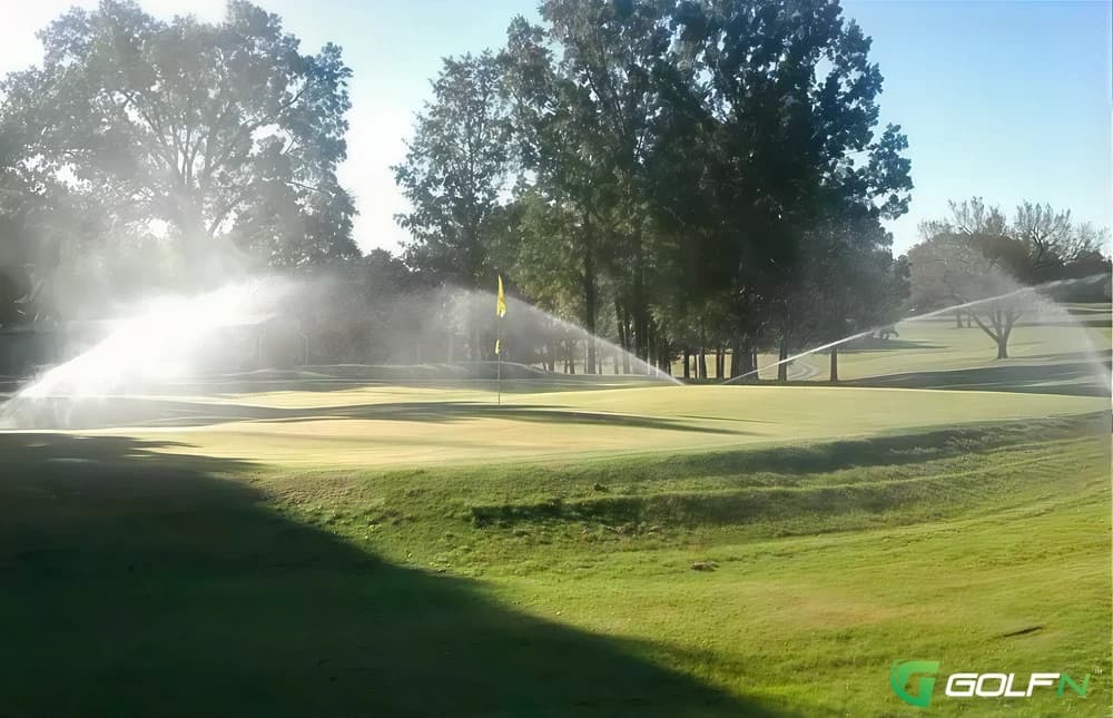 Thunderbird Country Club in Heber Springs, Arkansas — semi-private, 9-hole golf course, designed by Johnny Bulla