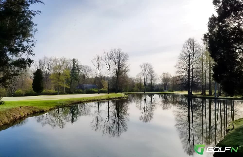 Vineyard Golf Course in Cincinnati, Ohio — public, 18-hole golf course, designed by Jack Kidwell