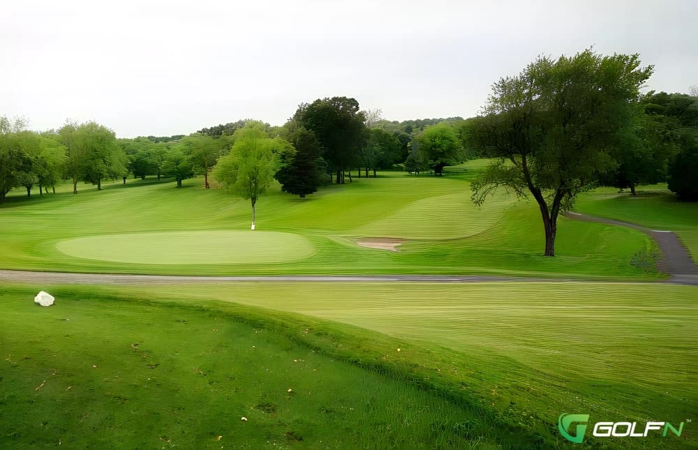 Farmingbury Hills Golf Club in Wolcott, Connecticut — public, 18-hole golf course, designed by Ed Naum