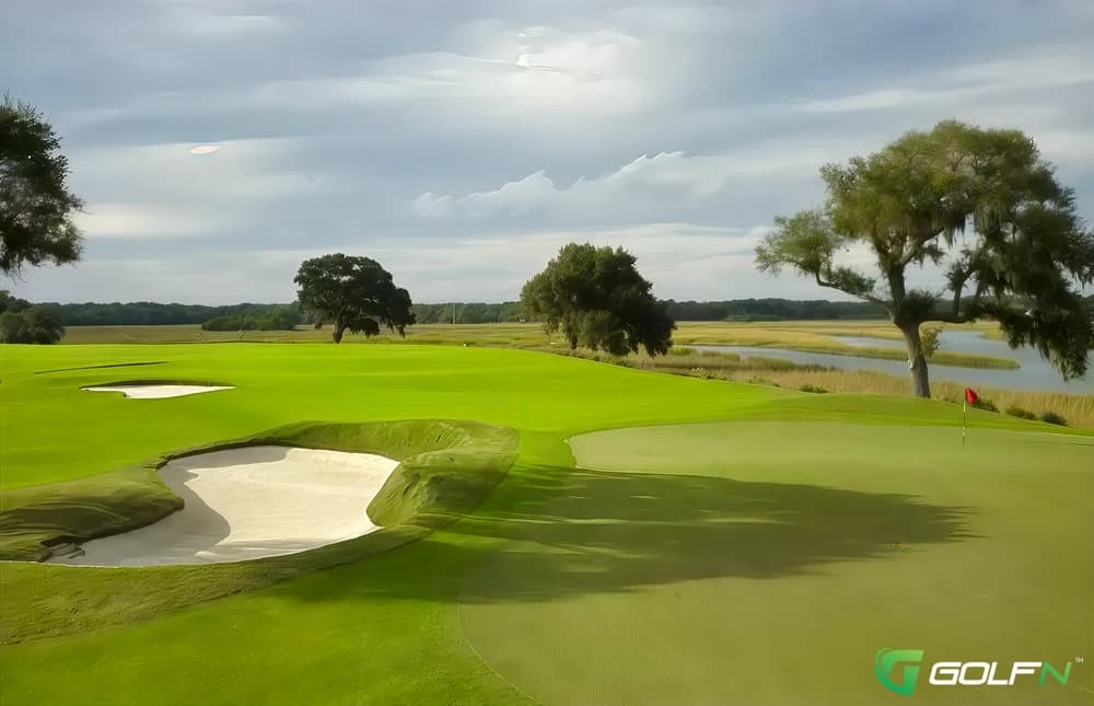 Secession Golf Club in Beaufort, South Carolina — private, 18-hole golf course, designed by Bruce Devlin (1992)