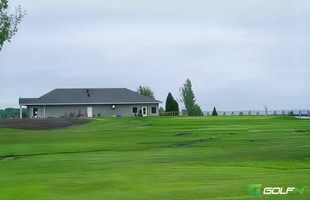 Iroquois Golf Club in Iroquois, Ontario — semi-private, 18-hole golf course