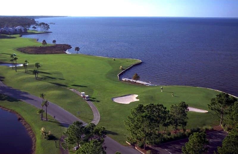 Raven (A) - Sandestin Golf And Beach Resort in Miramar Beach, Florida — resort, 18-hole golf course, designed by Tom Jackson (1986)