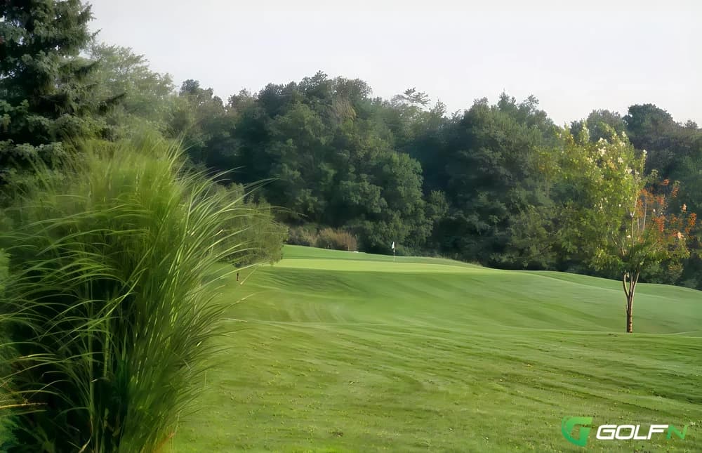 Woodland Golf Course in Cincinnati, Ohio — public, 9-hole golf course