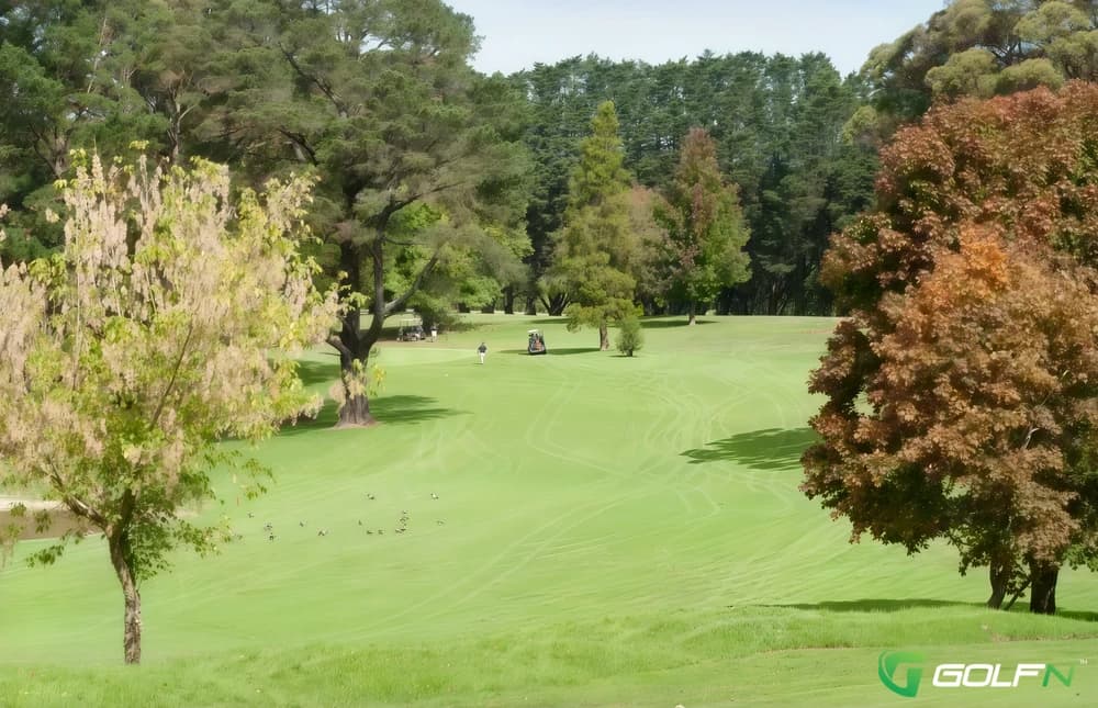 Gibraltar Country Club in Bowral, New South Wales β public, 18-hole golf course