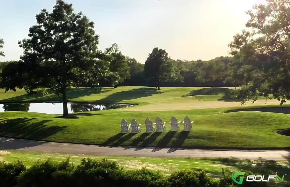 St. Charles Country Club in Saint Charles, Illinois — private, 18-hole golf course, designed by Ben Olo