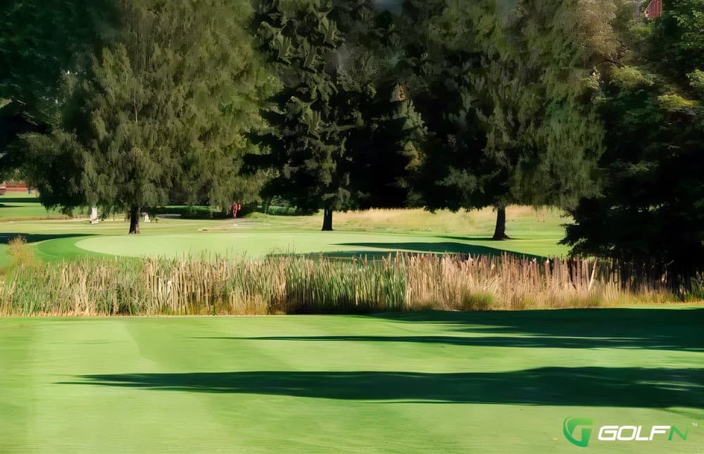 Poland Spring Golf Course in Poland Spring, Maine — resort, 18-hole golf course