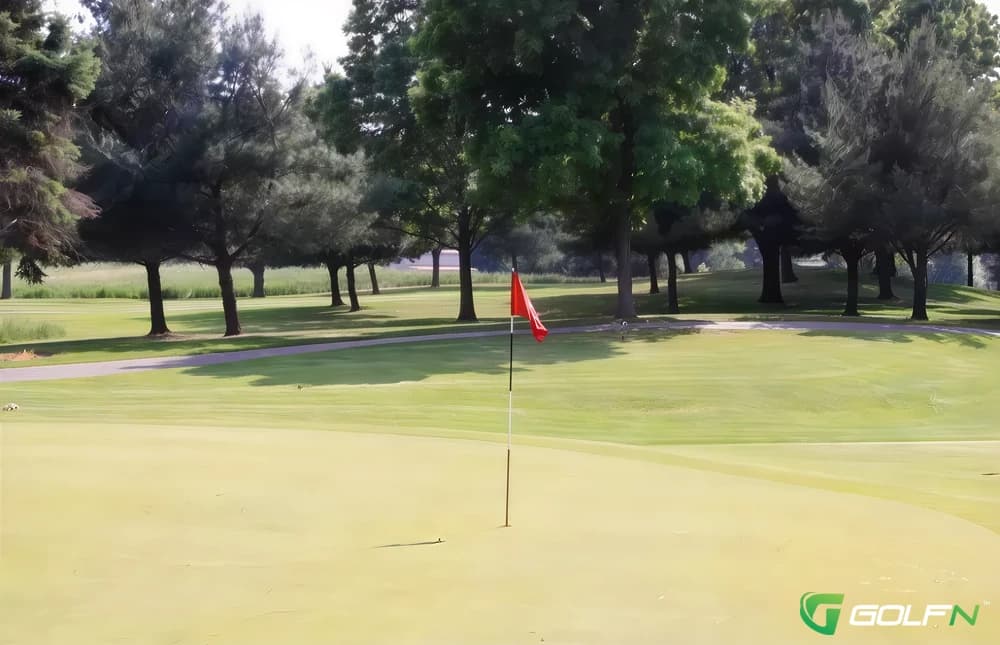 Seven Hills Country Club in Hartville, Ohio — public, 18-hole golf course, designed by Bill Newcomb