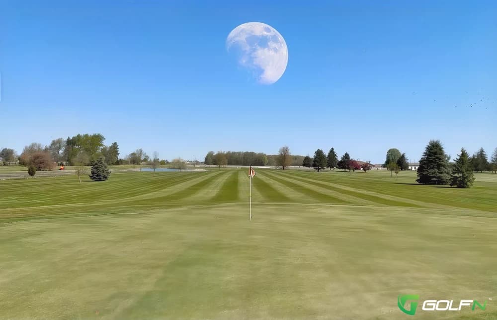 Harvest Moon in Defiance, Ohio — public, 18-hole golf course, designed by Ernie Schrock