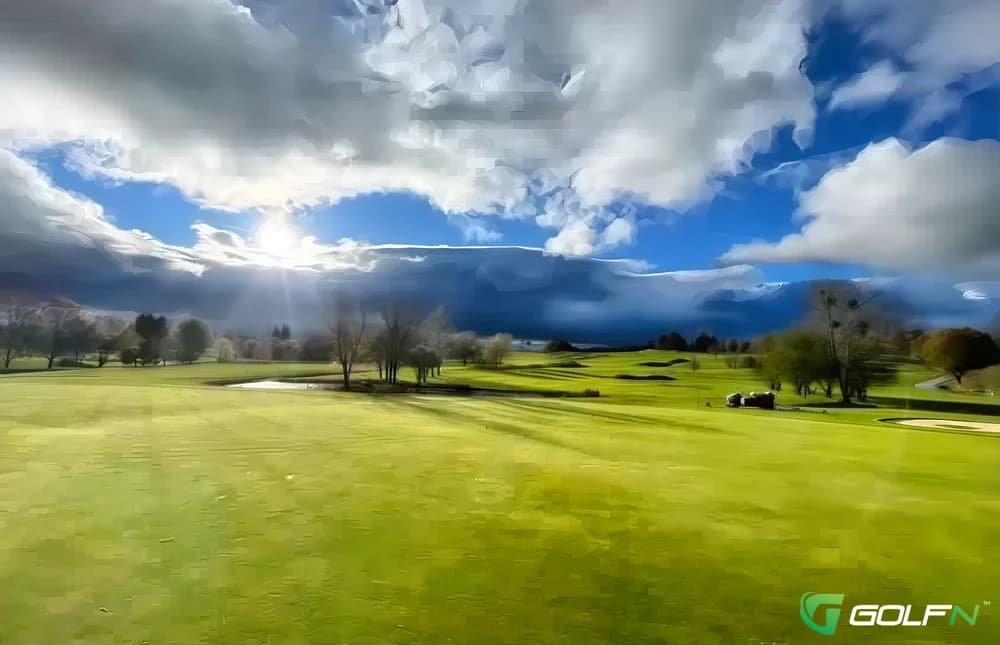 Club De Golf Beattie in La Sarre, Quebec — semi-private, 18-hole golf course