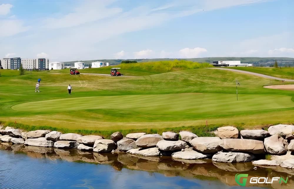 Wingfield Hangar in Calgary, Alberta — public, 27-hole golf course