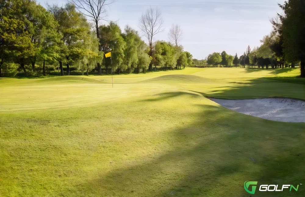 Loudoun Gowf Club in Galston, Scotland — semi-private, 18-hole golf course