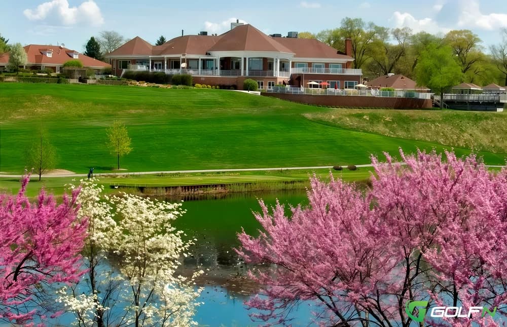 18 - Kalamazoo Country Club in Kalamazoo, Michigan — private, 18-hole golf course, designed by Tom Bendelow (1909)
